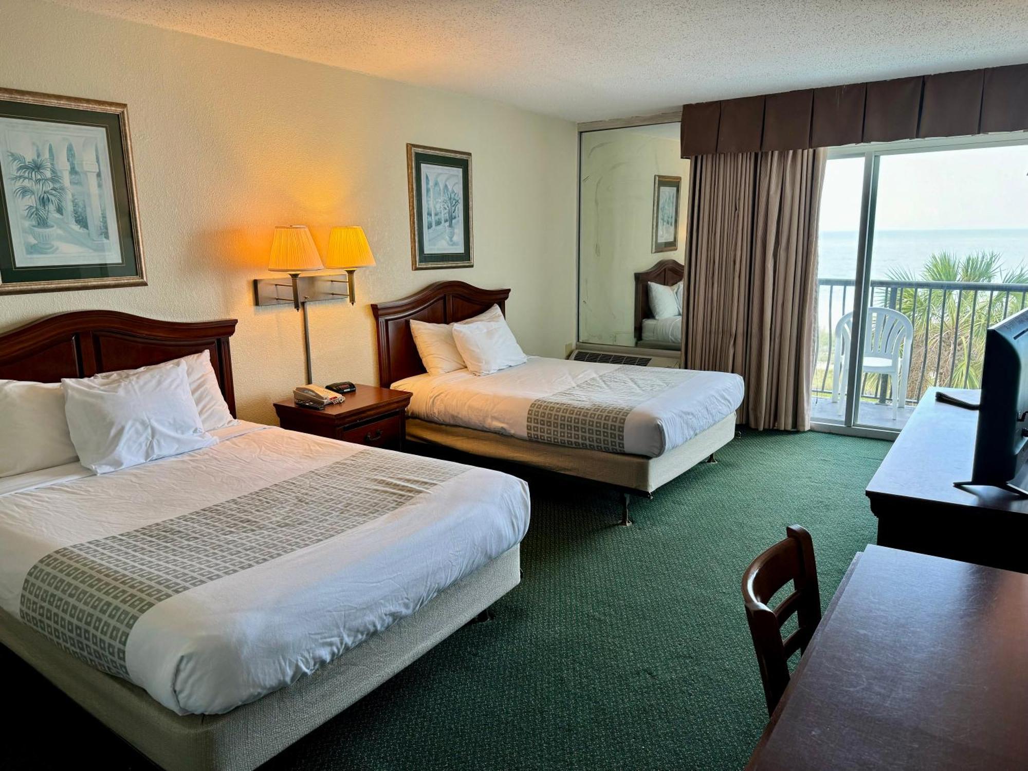 Boardwalk Beach Resort Миртъл Бийч Екстериор снимка